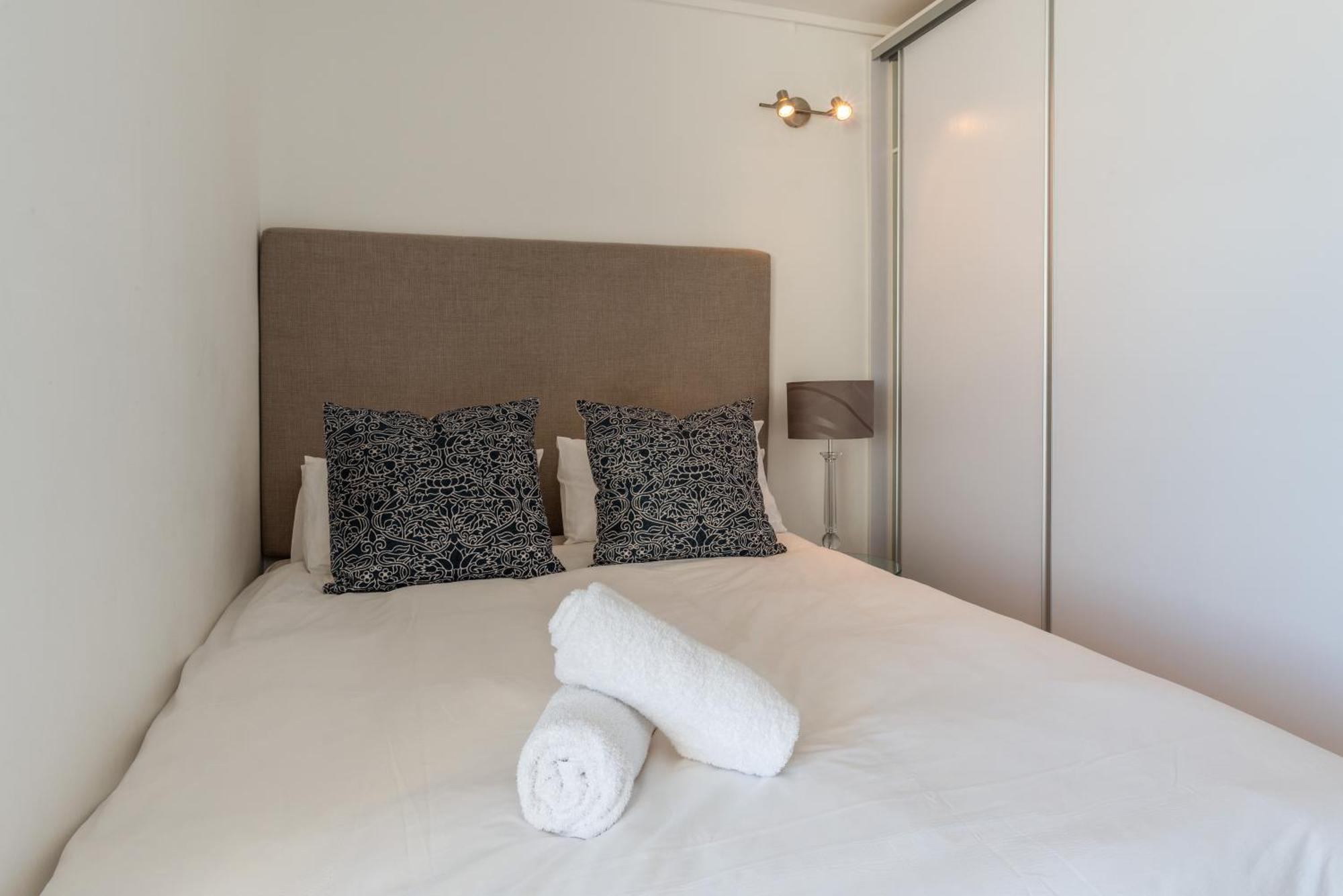 Montclaire 50F Apartment Кейптаун Екстериор снимка