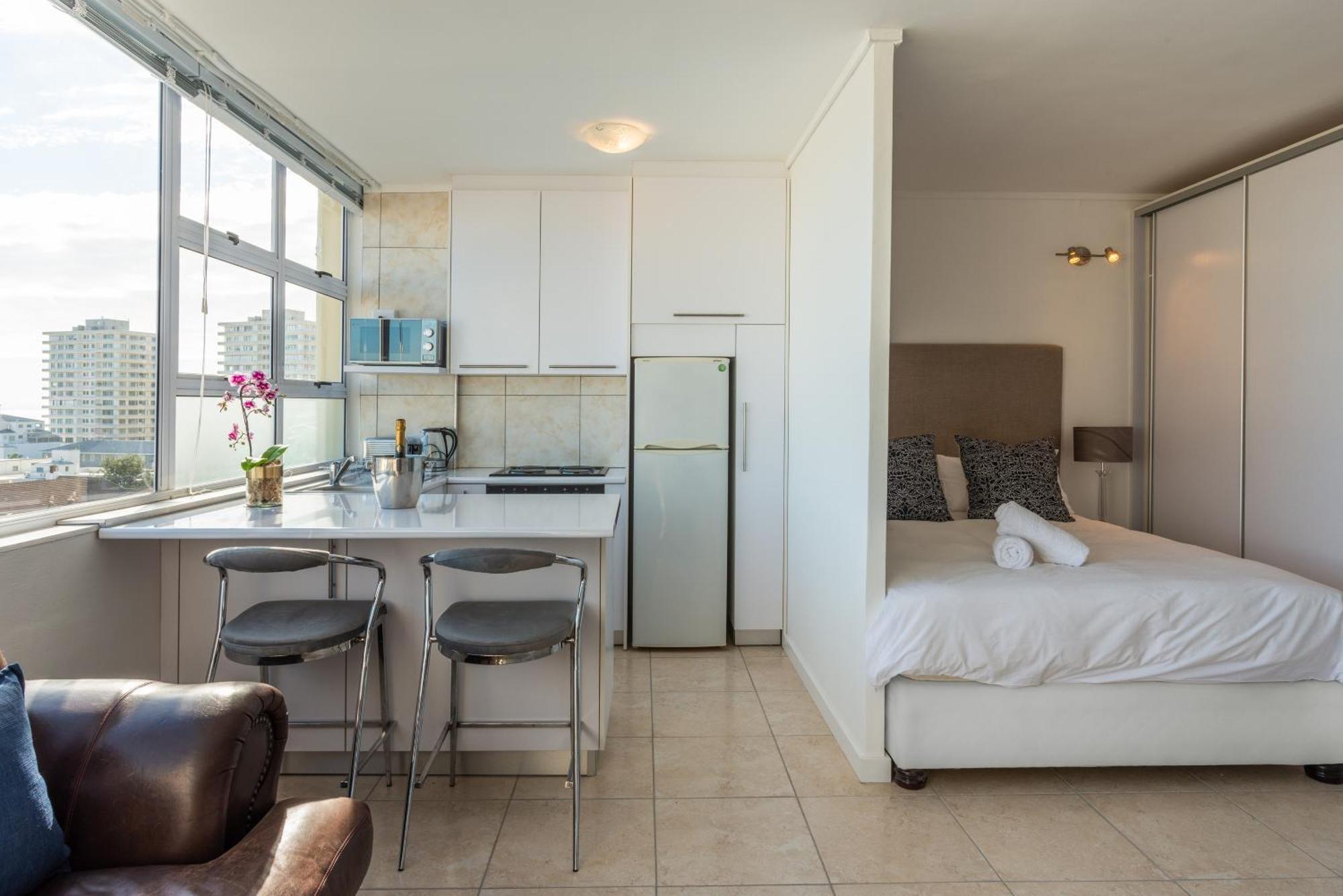 Montclaire 50F Apartment Кейптаун Екстериор снимка