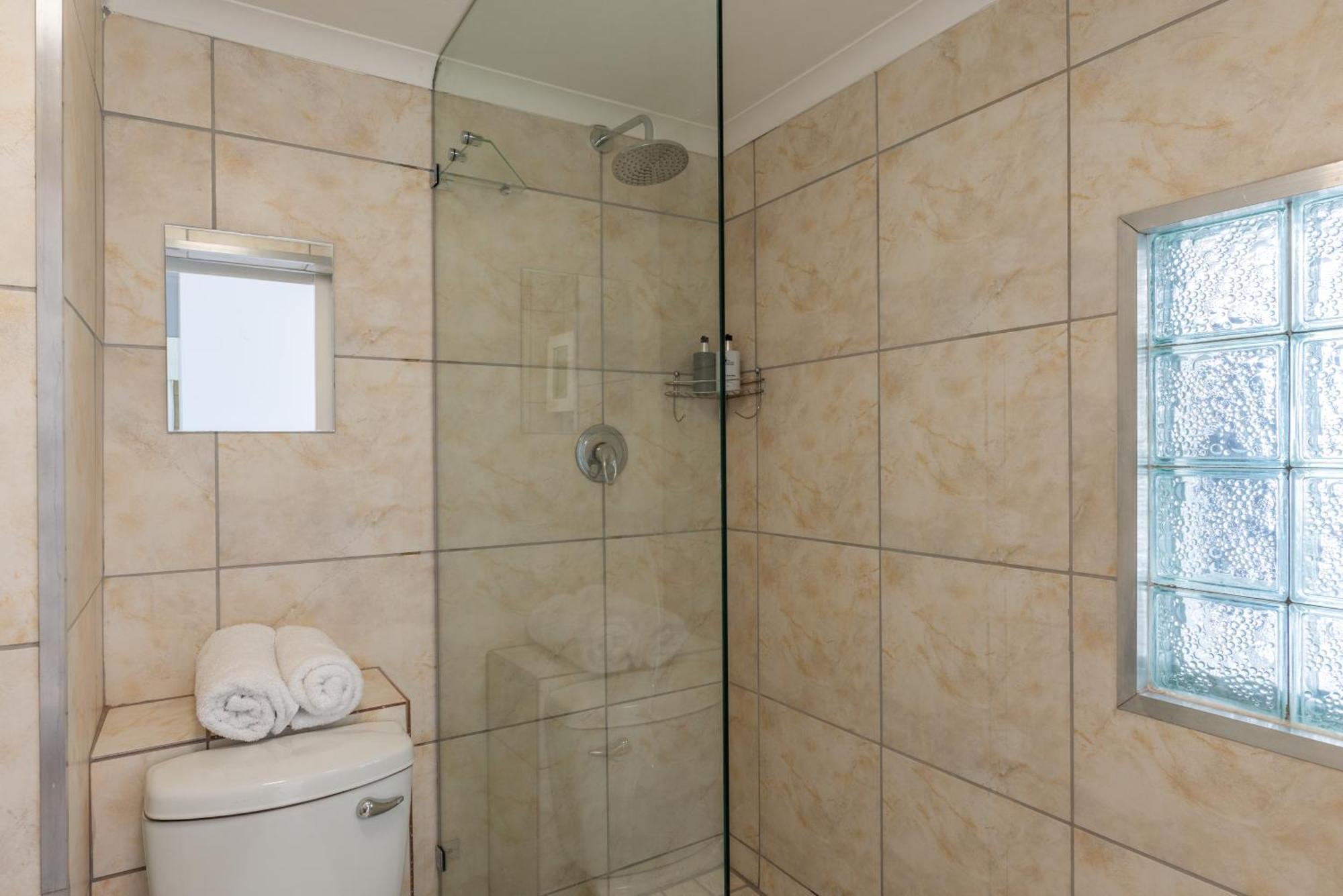 Montclaire 50F Apartment Кейптаун Екстериор снимка