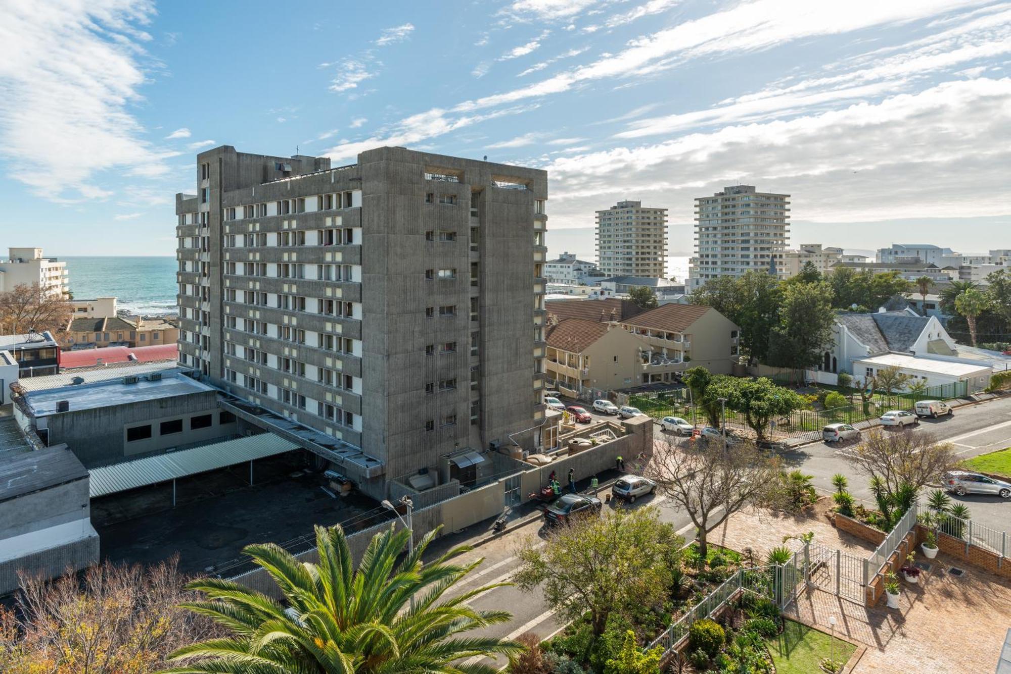 Montclaire 50F Apartment Кейптаун Екстериор снимка
